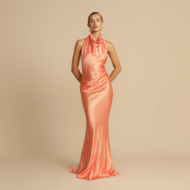 Isaline™ | Draperad Flytande Klänning