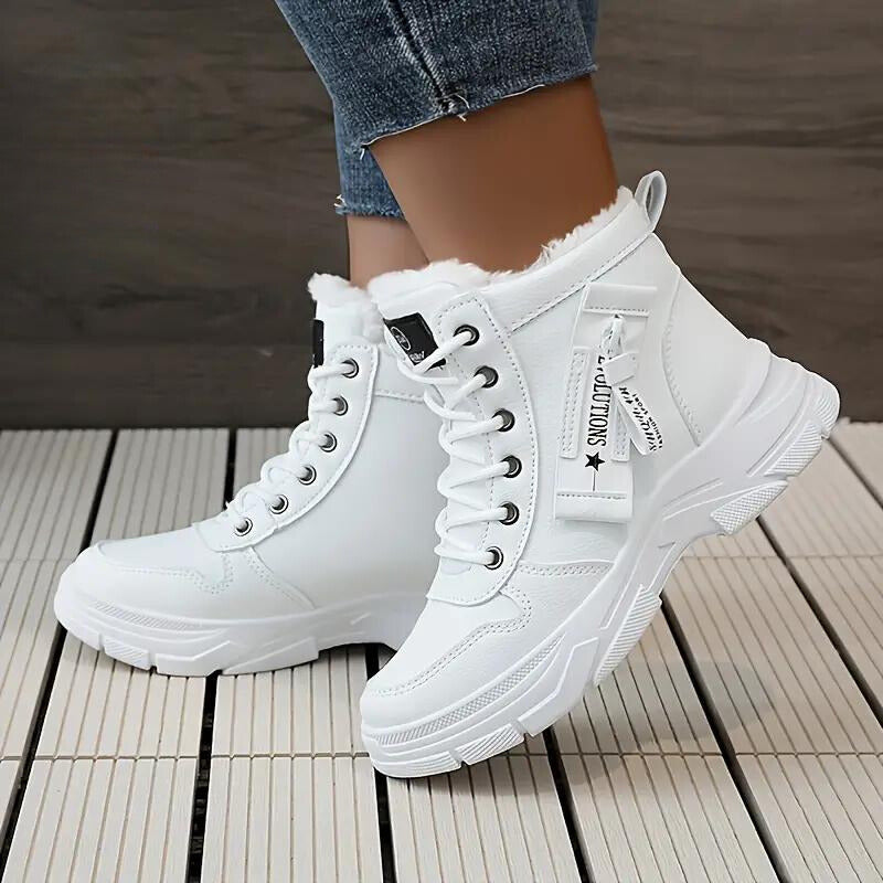 Varma höga snöstövlar